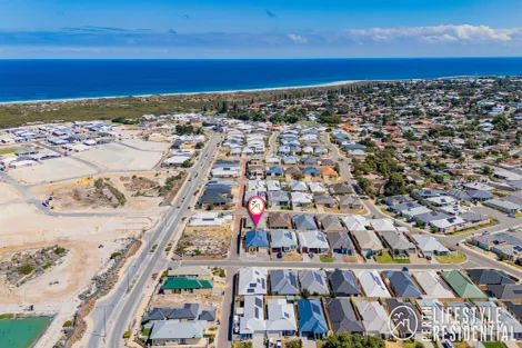 Property photo of 5 Broadhurst Way Two Rocks WA 6037