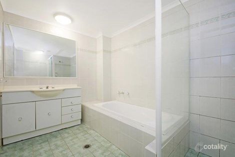 Property photo of 4/21-27 Holborn Avenue Dee Why NSW 2099