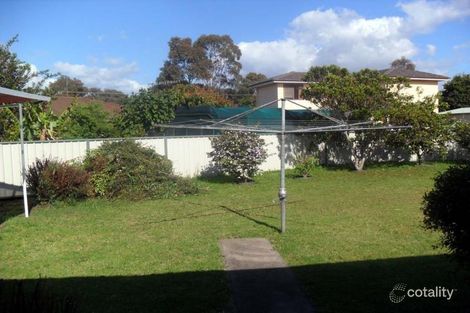 Property photo of 5 Gould Place Lake Illawarra NSW 2528