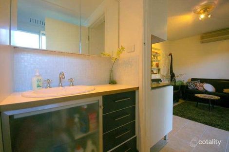 Property photo of 4/41 Tallebudgera Drive Palm Beach QLD 4221