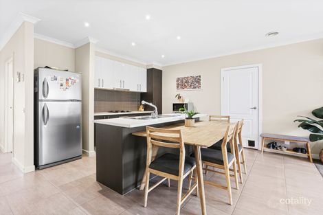Property photo of 2/28 Scarborough Crescent Harkness VIC 3337
