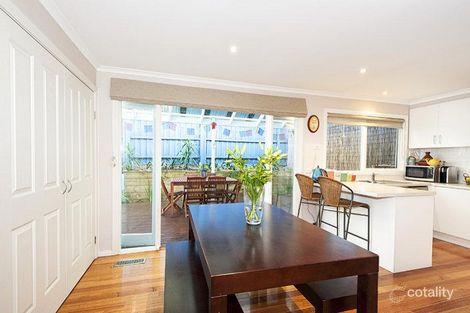 Property photo of 2/2 Mayona Road Montmorency VIC 3094