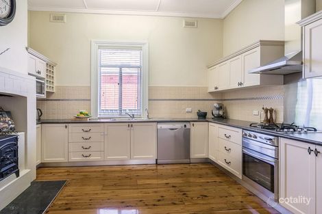 Property photo of 14 Quinn Street Dubbo NSW 2830