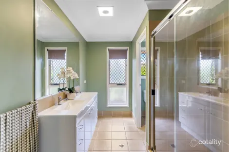 Property photo of 30 Hannant Road Hatton Vale QLD 4341