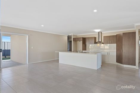 Property photo of 102 Morna Street Newport QLD 4020