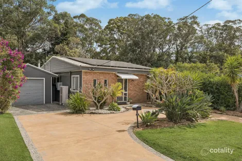 Property photo of 25 Golden Avenue Point Clare NSW 2250