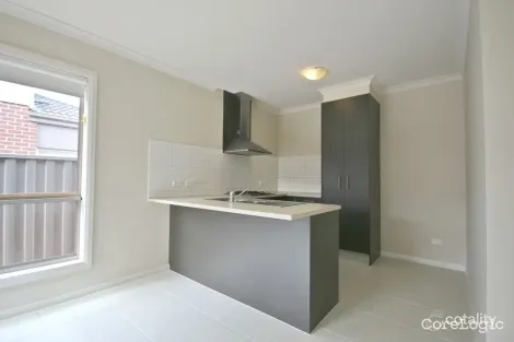 Property photo of 25 Debonair Parade Craigieburn VIC 3064