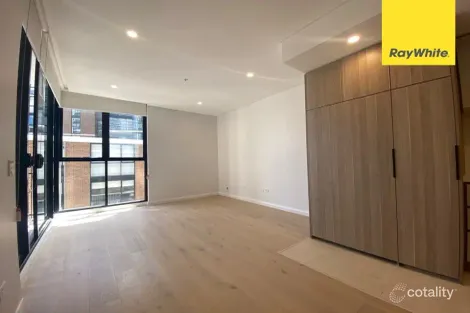 Property photo of 325/1 Maple Tree Road Westmead NSW 2145