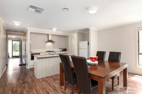 Property photo of 8 Amelie Parade Tarneit VIC 3029