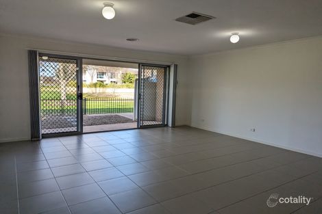 Property photo of 26 Middle Park Drive Point Cook VIC 3030
