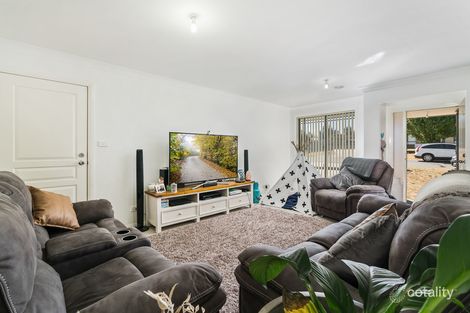 Property photo of 47 Quinlan Run Orange NSW 2800