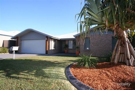 17 Rainbow Beach Dr, Bonny Hills, NSW 2445