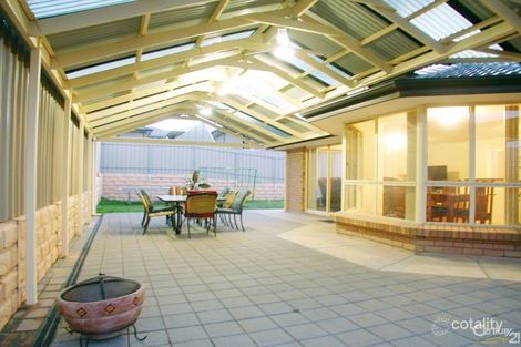 18 Edithburgh Ave, Seaford Rise, SA 5169