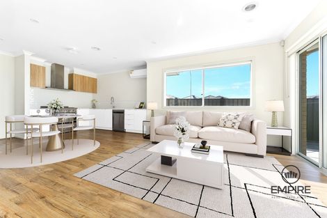 Property photo of 10 Redjim Way Clyde VIC 3978