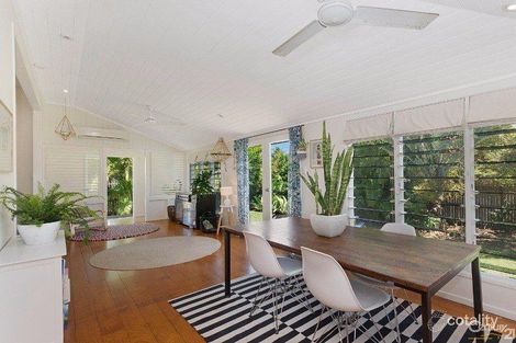 17 Park St, Pimlico, QLD 4812