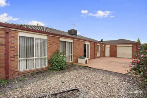Property photo of 13 Wood Grove Burnside VIC 3023