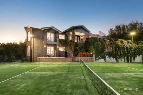 Property photo of 13 Newman Court Berwick VIC 3806