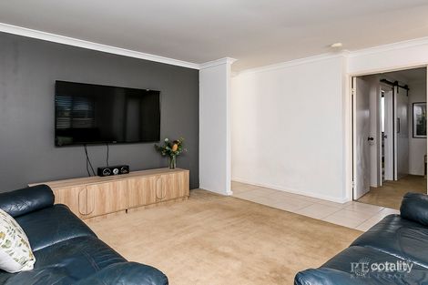 Property photo of 10 Lynella Circuit Banksia Grove WA 6031