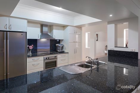 Property photo of 26 The Peninsula Helensvale QLD 4212