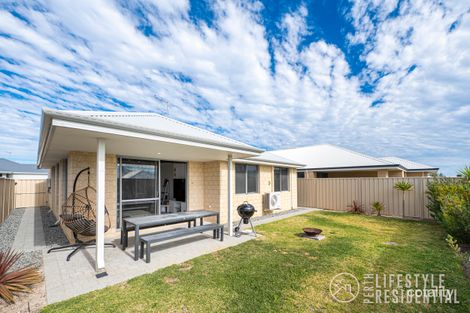 Property photo of 15 Thistle Way Two Rocks WA 6037