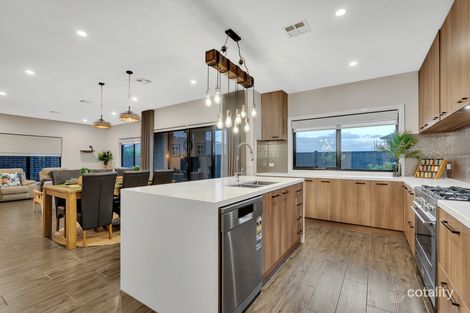 Property photo of 33 Hollyhock Road Craigieburn VIC 3064