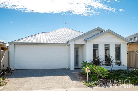 Property photo of 15 Thistle Way Two Rocks WA 6037