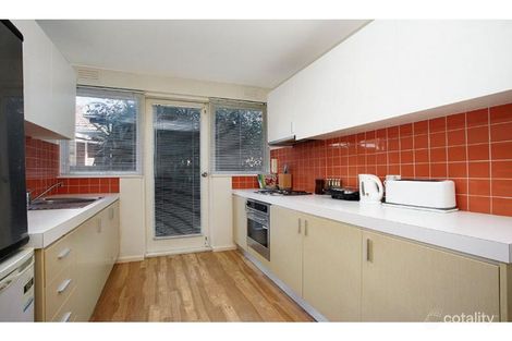 Property photo of 2/21 Camira Street Malvern East VIC 3145