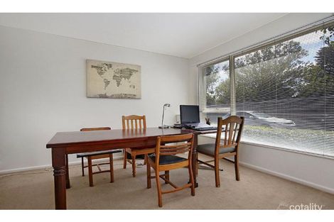 Property photo of 2/21 Camira Street Malvern East VIC 3145