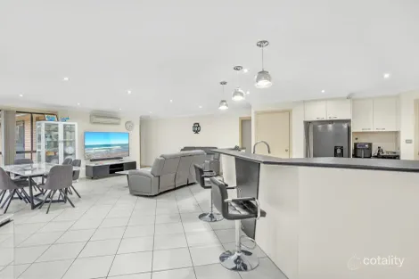 Property photo of 7 Melaleuca Place Taree NSW 2430