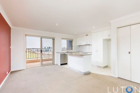 Property photo of 16/16 David Miller Crescent Casey ACT 2913