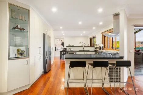 Property photo of 14 Trevinden Close Templestowe VIC 3106
