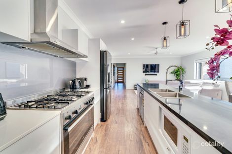 Property photo of 7 Botany Drive South Ripley QLD 4306