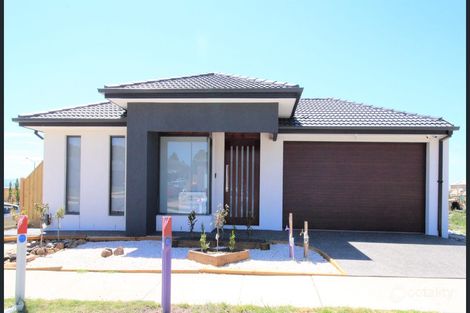 1 Kenora Way, Mickleham, VIC 3064