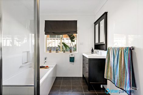 Property photo of 23 Bounty Crescent Bligh Park NSW 2756