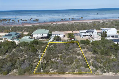 Property photo of 12 Shearwater Way Thompson Beach SA 5501