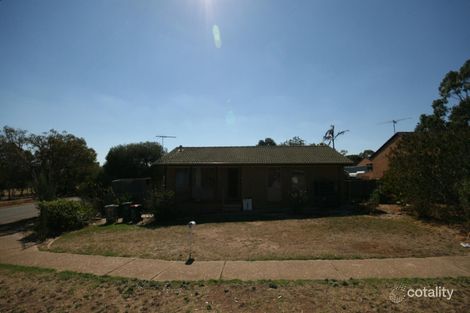 Property photo of 44 Oslo Crescent Hackham West SA 5163