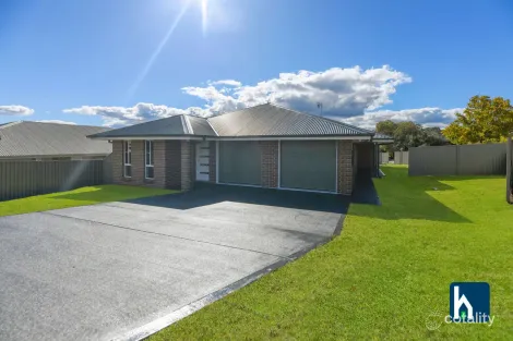 2/11 Turner Cl, Gunnedah, NSW 2380