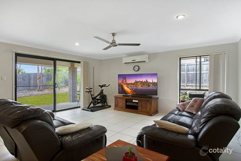 Property photo of 52 Hanover Drive Pimpama QLD 4209