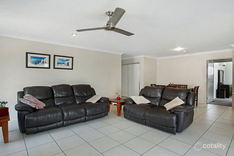 Property photo of 52 Hanover Drive Pimpama QLD 4209