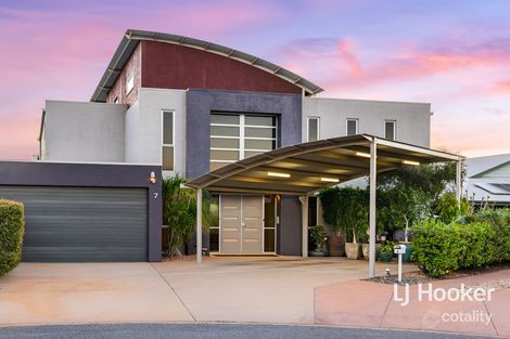 7 Coppock Ct, Desert Springs, NT 0870
