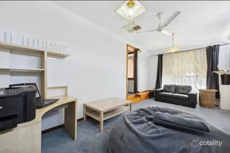 Property photo of 18 Kuranya Way Morphett Vale SA 5162
