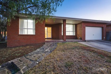 17 MADDEN DR, BACCHUS MARSH, VIC 3340