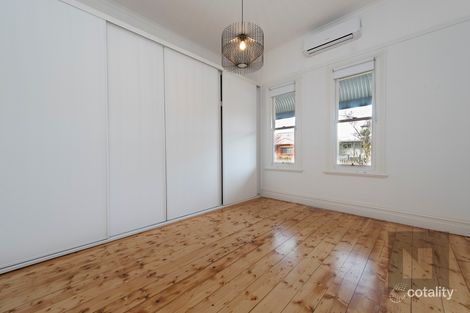 Property photo of 8 Edward Street Seddon VIC 3011