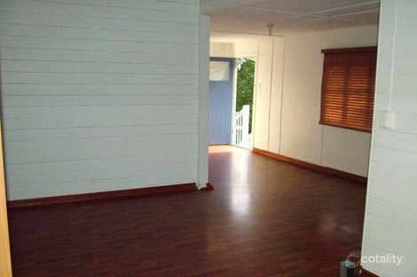 Property photo of 1 Thackeray Street Park Avenue QLD 4701