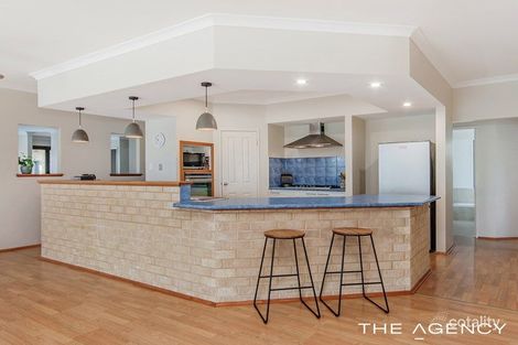 Property photo of 9 Vila Do Porto Crescent Secret Harbour WA 6173