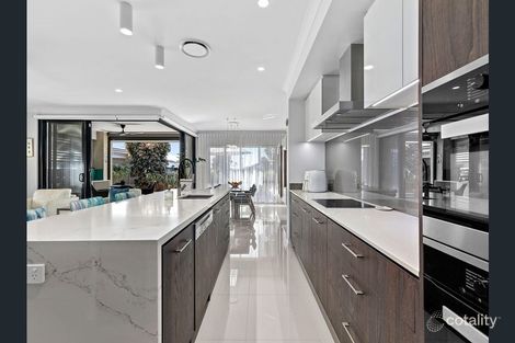 Property photo of 23 Cassidy Crescent Bridgeman Downs QLD 4035