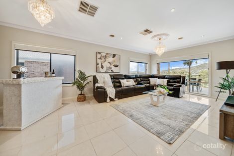 Property photo of 8 Slavin Place Gordon ACT 2906