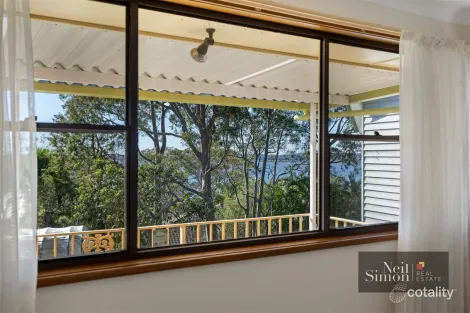 Property photo of 64 Dean Parade Lemon Tree Passage NSW 2319