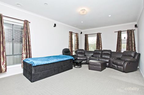 Property photo of 15 Cheviot Drive Truganina VIC 3029