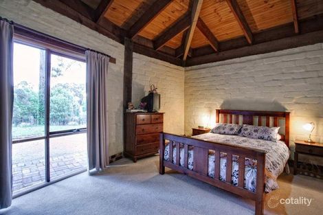 Property photo of 26 Stone Road North Gembrook VIC 3783